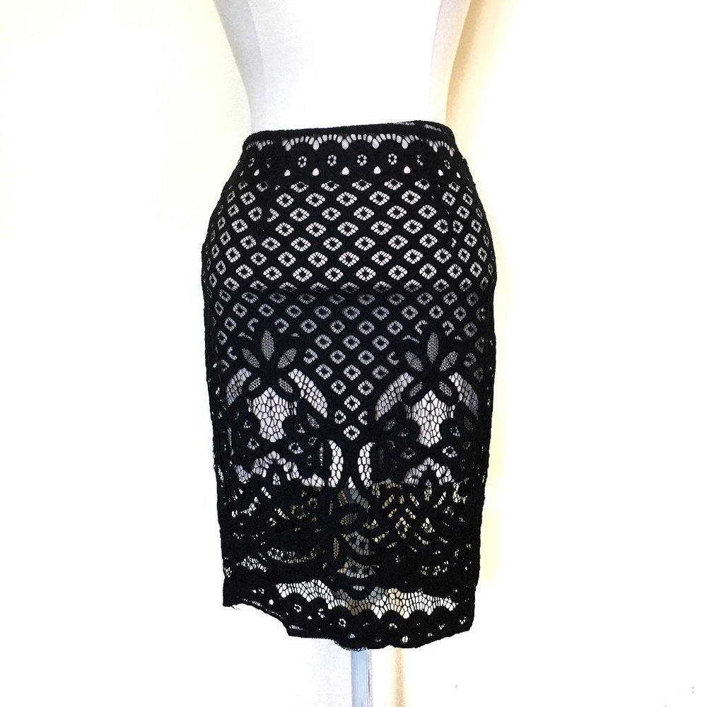 Dream State Black Lace Midi S
